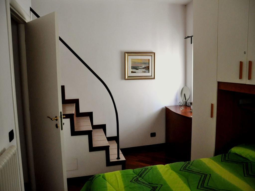 콘베르사노 Dimora Donna Clara B&B 외부 사진