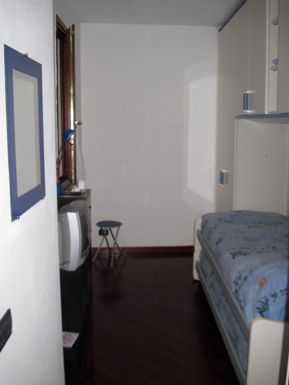 콘베르사노 Dimora Donna Clara B&B 외부 사진